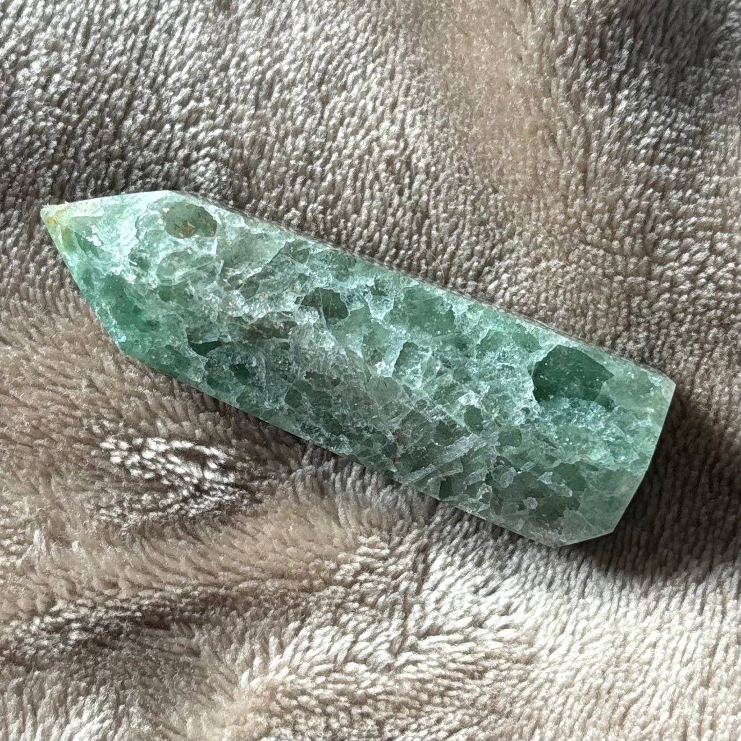 Green strawberry quartz tower Crystal - Witch, Pagan, Witchcraft, Altar, Spiritual