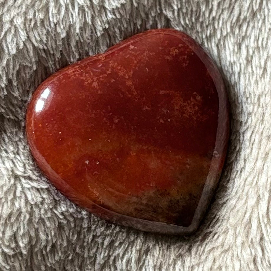 Carnelian heart flat back Crystal - Witch, Pagan, Witchcraft, Altar, Spiritual