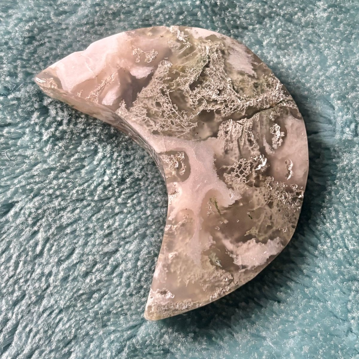 Moss Agate Moon Crystal - Witch, Pagan, Witchcraft, Spiritual