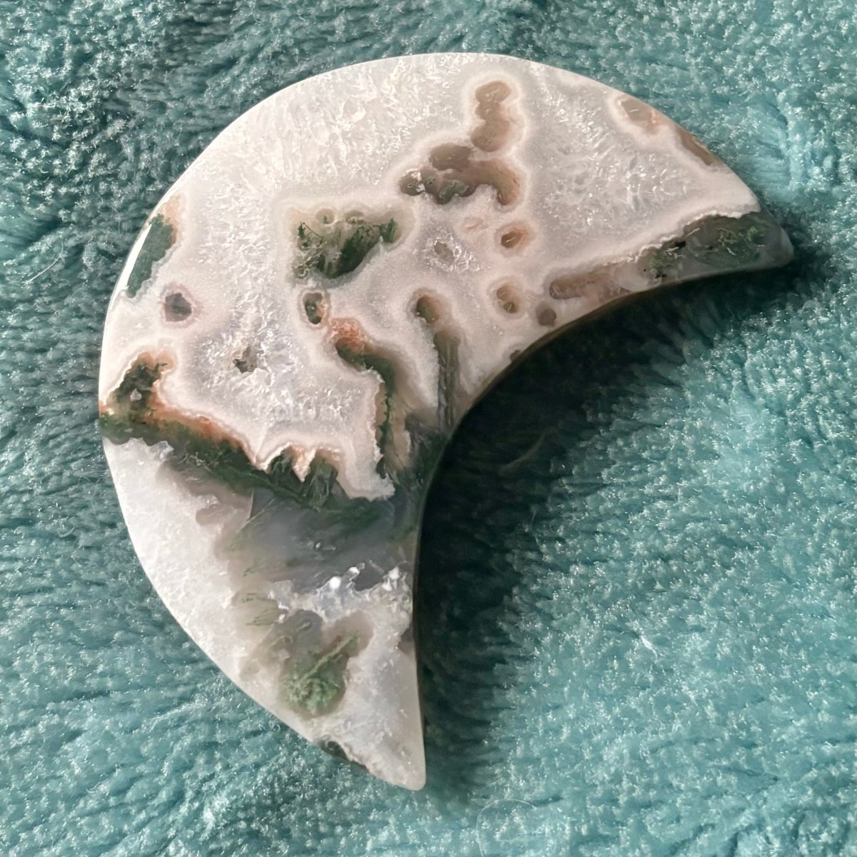Moss Agate Moon Crystal - Witch, Pagan, Witchcraft, Spiritual