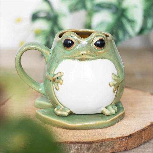 Frog Shaped Mug and Lily Pad Saucer N/A