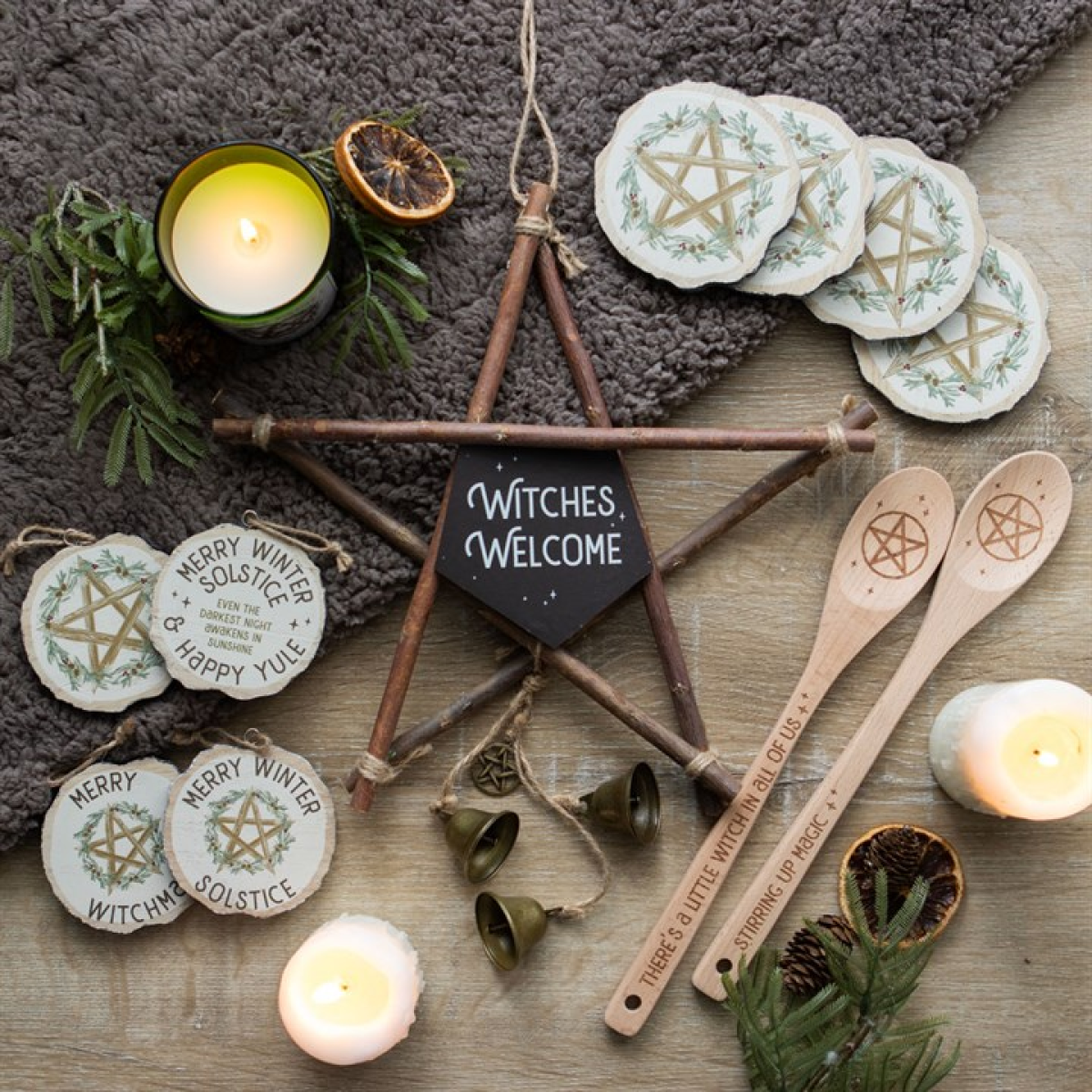 30cm Witches Welcome Willow Pentagram Sign with Bells N/A