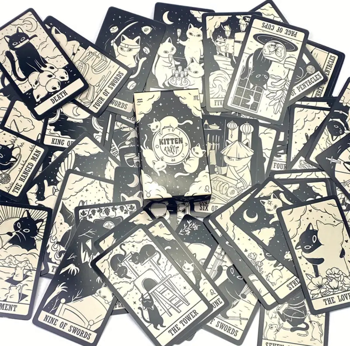 Black and white cat style tarot card deck