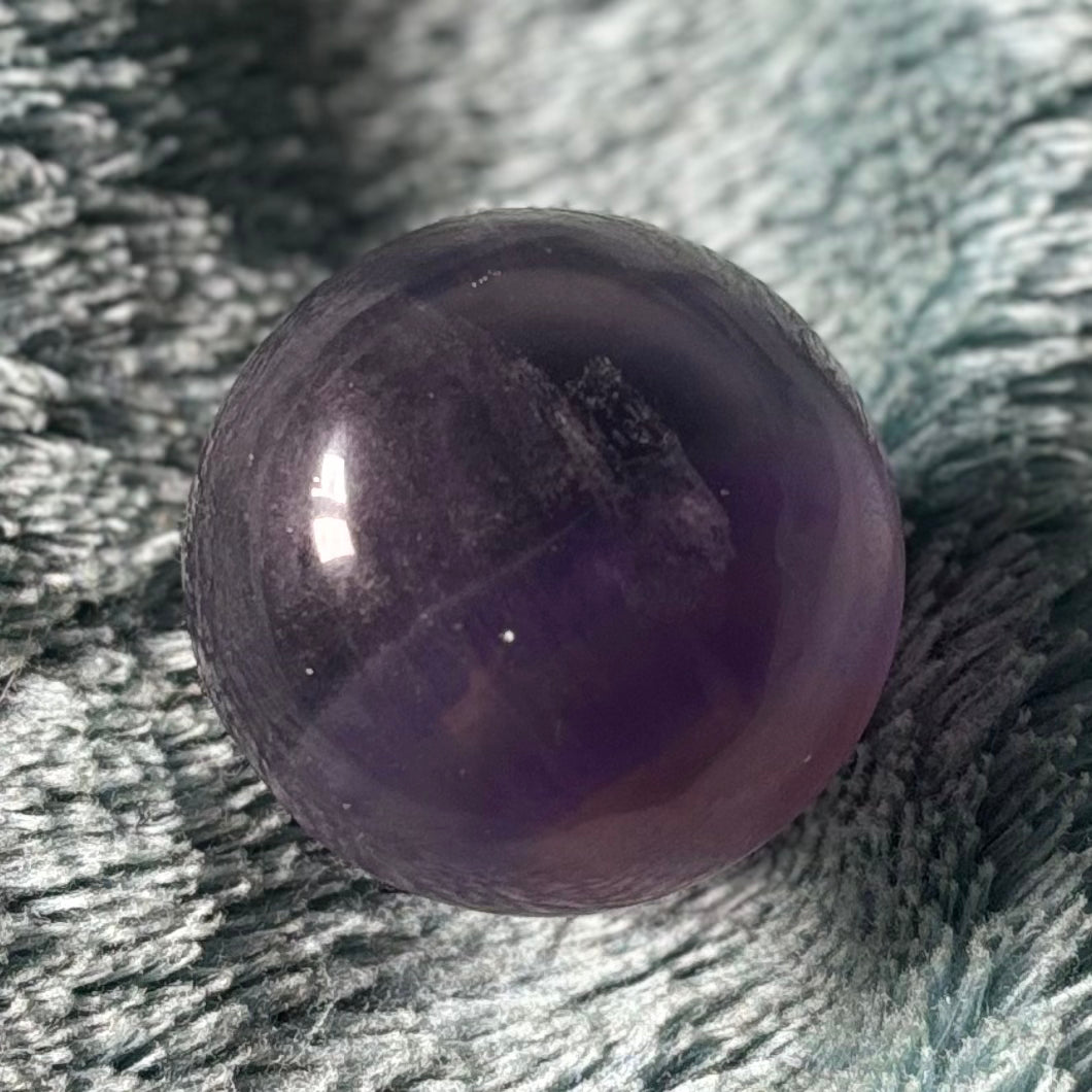 Purple fluorite mushroom