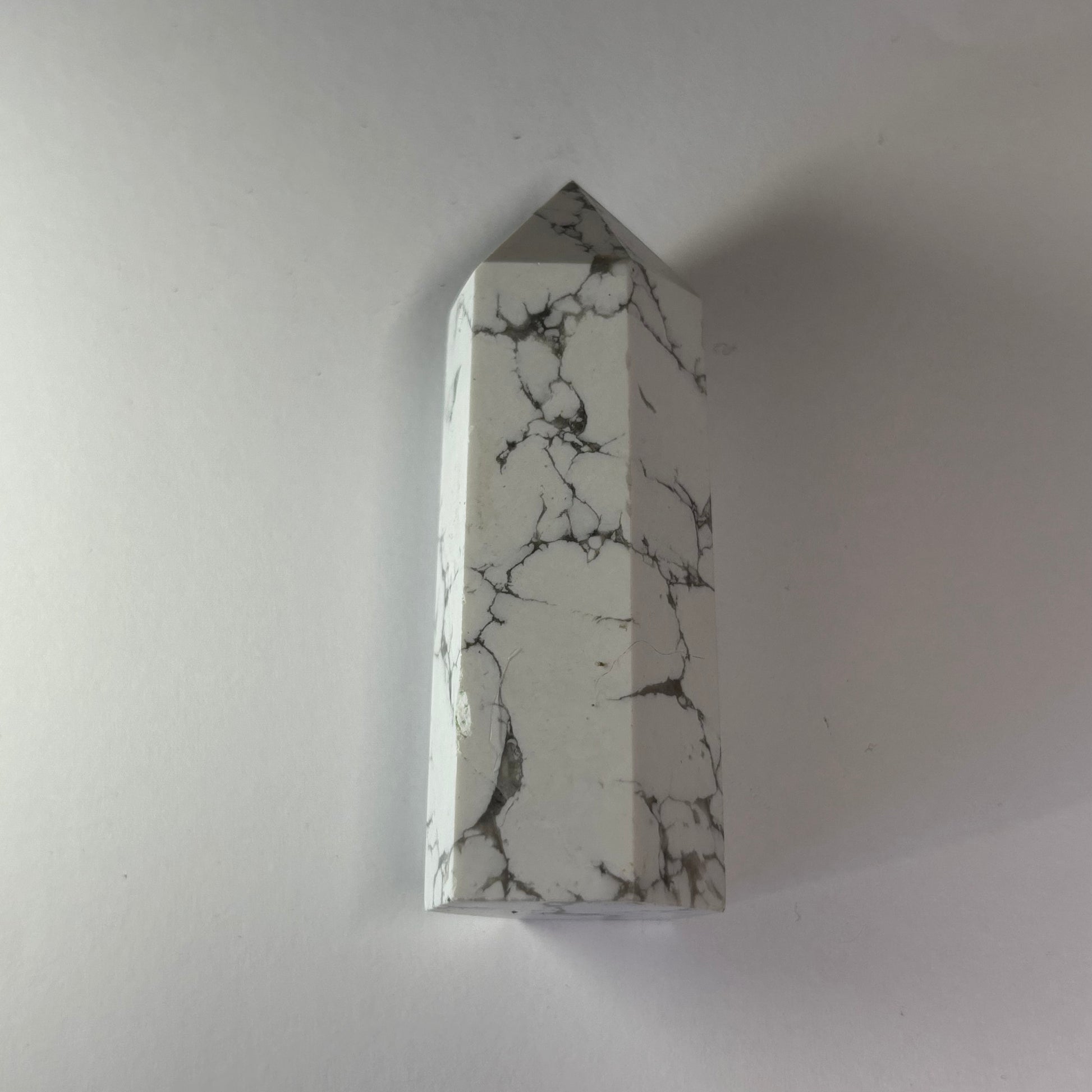 Howlite, Crystal, Healing Crystal, Frontal