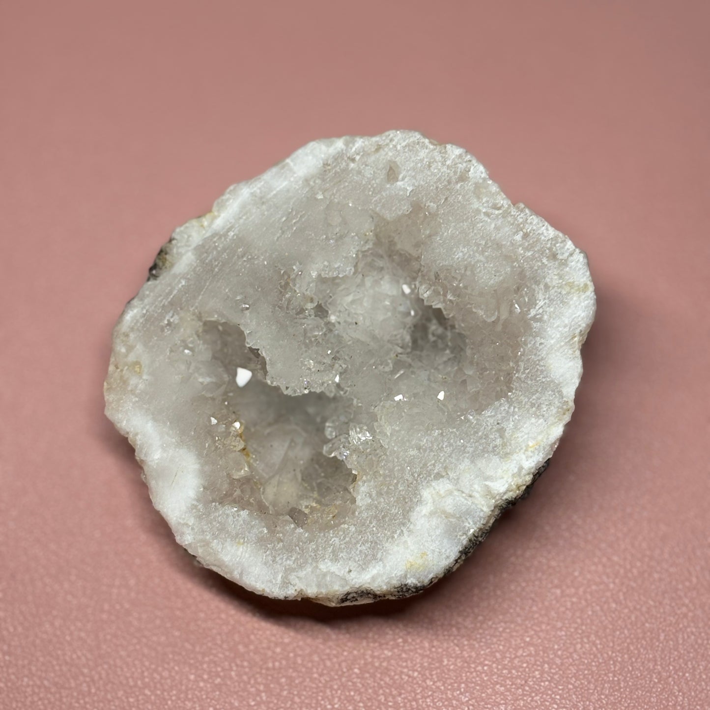 Quartz geode