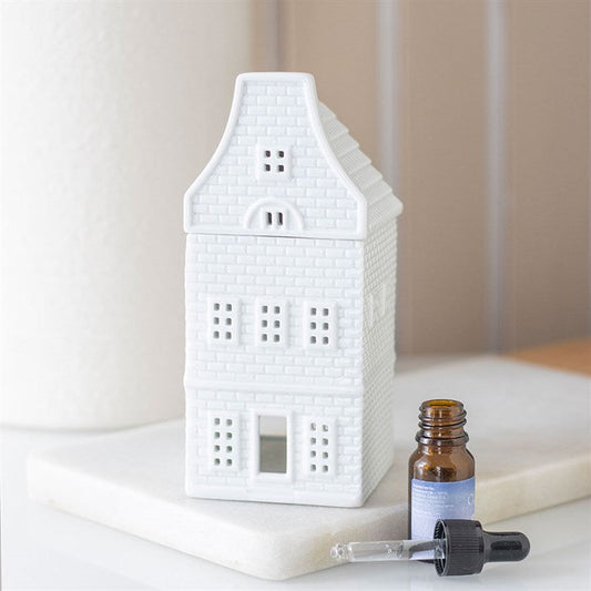 White Nordic House Oil Burner and Wax Warmer front white grey