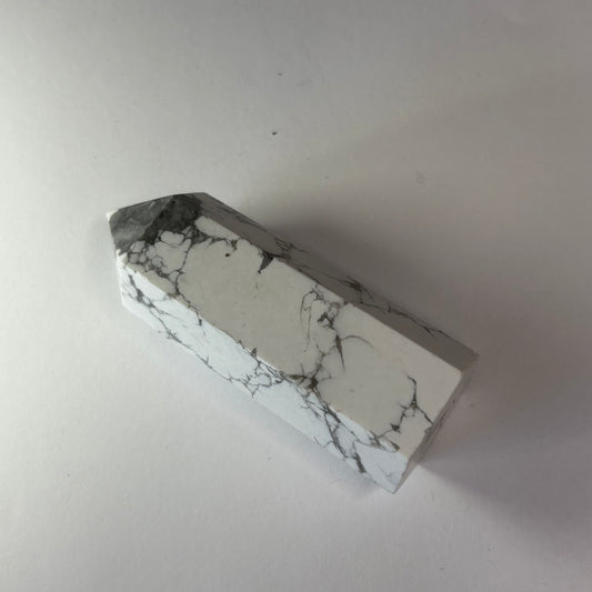 Howlite tower crystal for healing 
