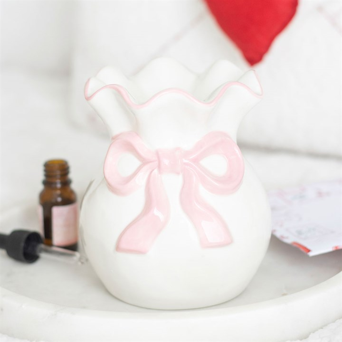 White and Pink Bow Oil Burner N/A