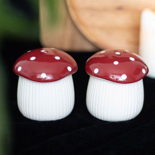 Mushroom Salt and Pepper Shakers N/A